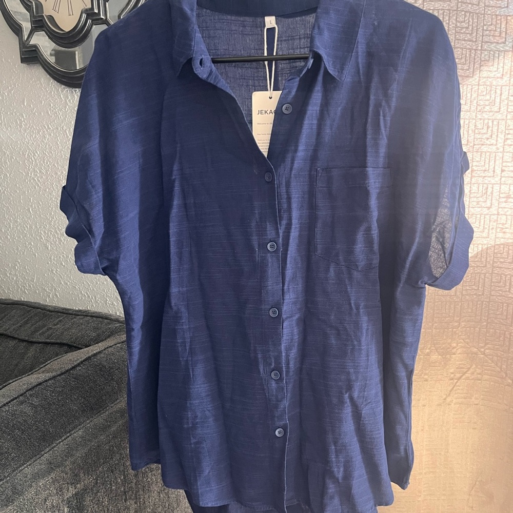 Women's Blue Button-Up Top